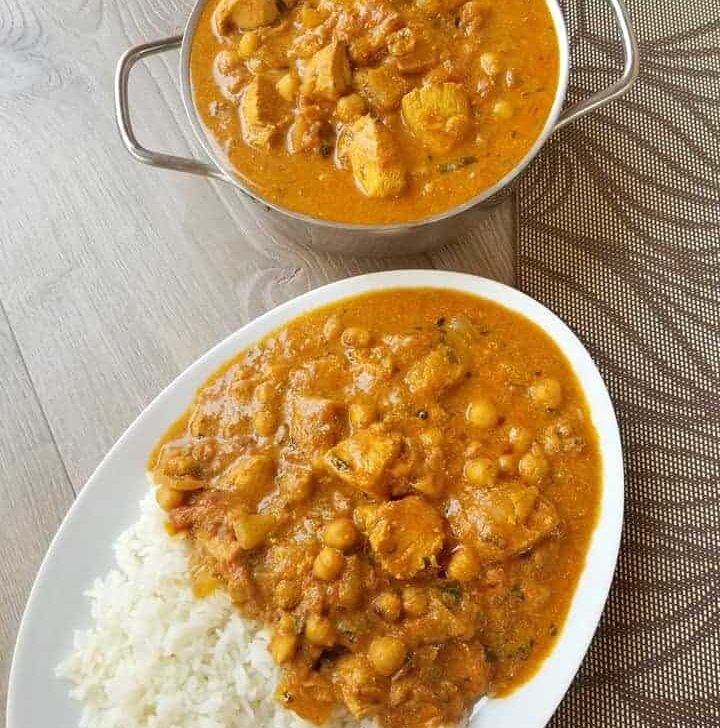 INDIAN CHICKEN CHICKPEA CURRY